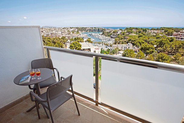 Ankaa - Wohnbeispiel Doppelzimmer Deluxe Hafenblick