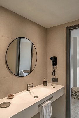 Caramelo Calvia Beach - Beispiel Bad (Zimmercodierungen DB1, DBN & DBM)