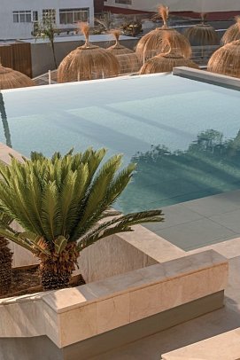 Caramelo Calvia Beach