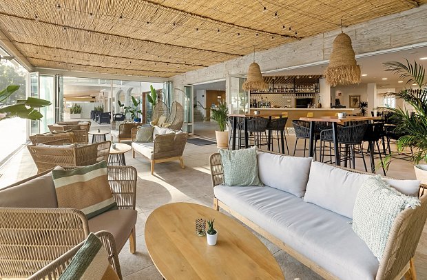 Universal Aparthotel Elisa