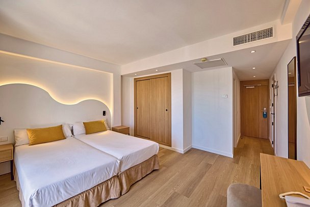 Universal Hotel Bikini - Wohnbeispiel Doppelzimmer (Zimmercodierung DB1)