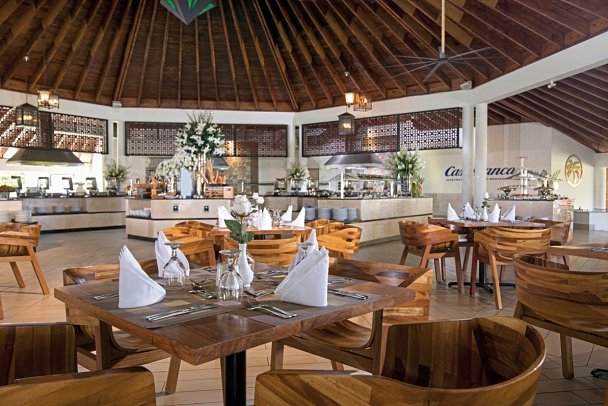 Lifestyle Tropical Beach Resort & Spa