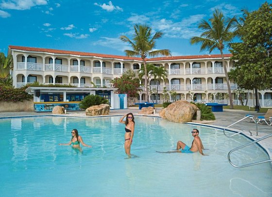 Lifestyle Tropical Beach Resort & Spa