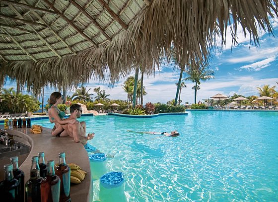 Lifestyle Tropical Beach Resort & Spa