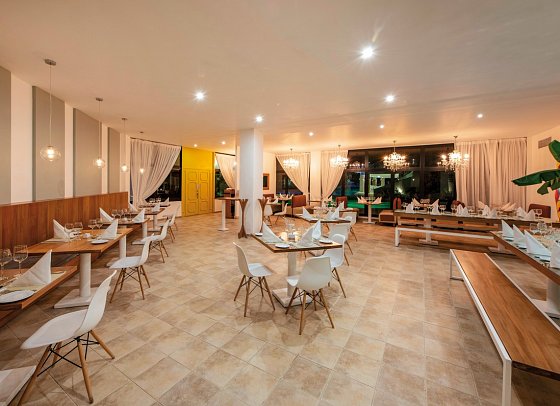 Viva Heavens by Wyndham - Restaurant