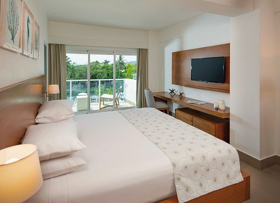 Lifestyle Resorts Cabarete Presidential Suites - Wohnbeispiel One Bedroom Suite Pool View (Zimmercodierung A2P)