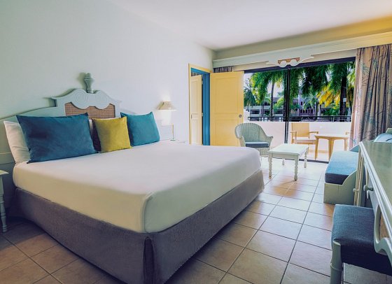 Iberostar Waves Costa Dorada - Wohnbeispiel Premium Room (Zimmercodierungen DB1 & DP2)