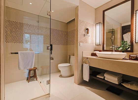 Salinda Resort Phu Quoc Island - Wohnbeispiel Bad Premium Deluxe (Zimmercodierungen UMG & UMM)