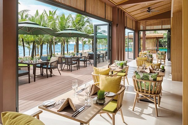 Dusit Princess Moonrise Beach Resort Phu Quoc