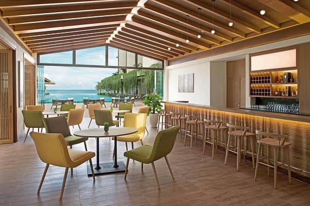 Dusit Princess Moonrise Beach Resort Phu Quoc