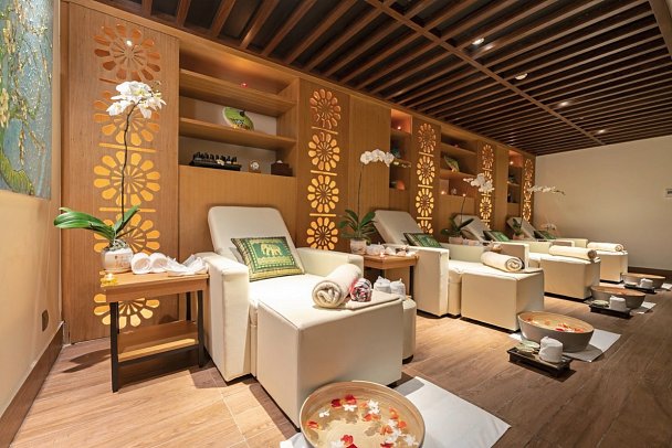 Dusit Princess Moonrise Beach Resort Phu Quoc