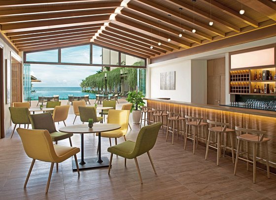 Dusit Princess Moonrise Beach Resort Phu Quoc