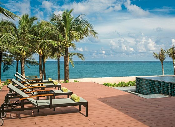 Dusit Princess Moonrise Beach Resort Phu Quoc