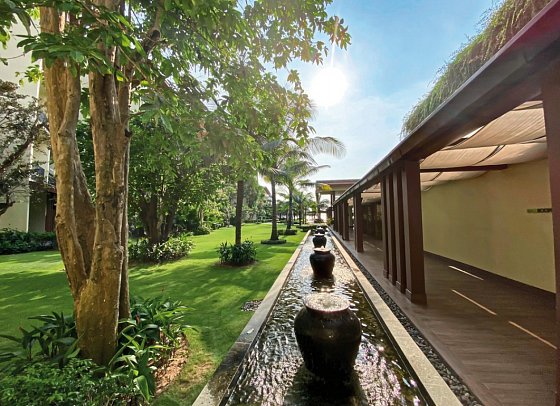 Dusit Princess Moonrise Beach Resort Phu Quoc
