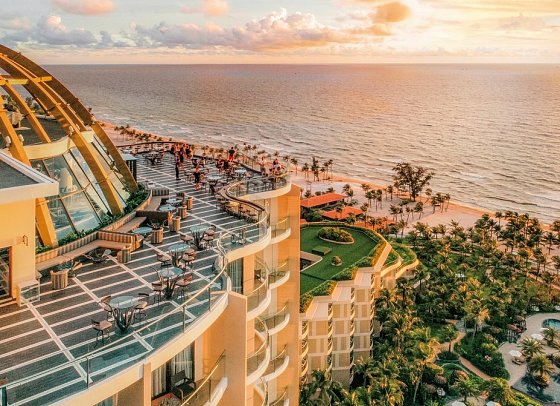 InterContinental Phu Quoc Long Beach Resort - Skybar