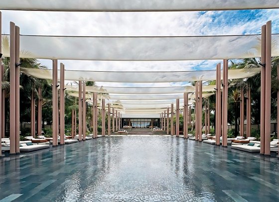 Regent Phu Quoc - Main Pool