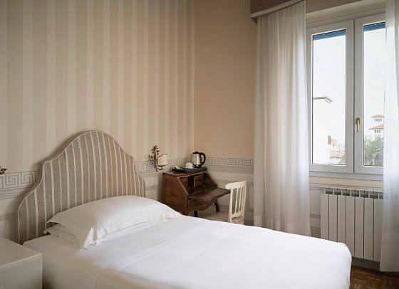 Hotel Palace - Wohnbeispiel Einzelzimmer (Zimmercodierung EB1)