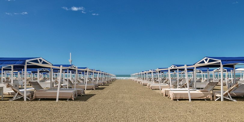 Augustus Hotel & Resort