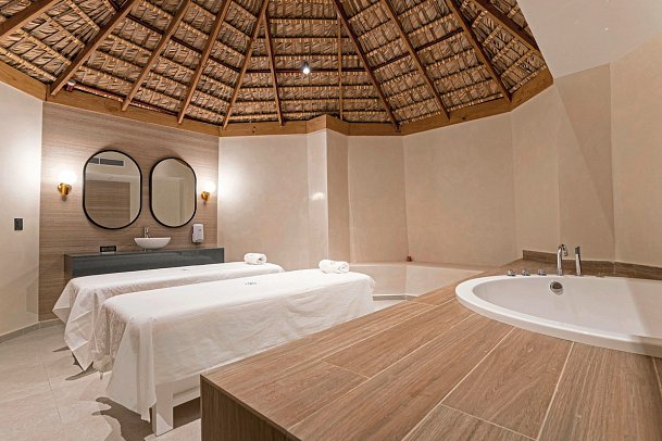 Caribe Deluxe Princess