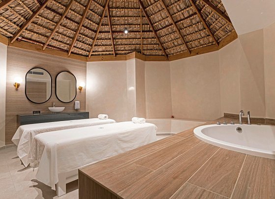 Caribe Deluxe Princess