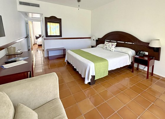 VIK Hotel Arena Blanca - Wohnbeispiel Family Suite (Zimmercodierung FSG)
