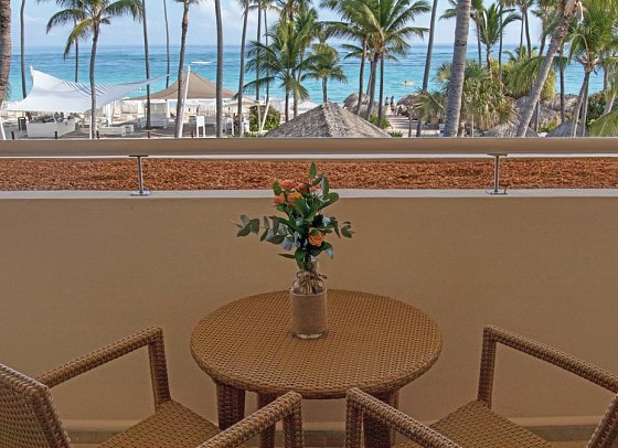 Iberostar Waves Punta Cana - Beispiel Balkon Premium Ocean View (Zimmercodierung D7M)