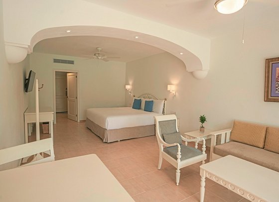 Iberostar Waves Punta Cana - Wohnbeispiel Junior Suite (Zimmercodierung JB2)