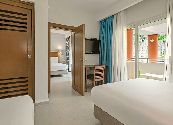 Iberostar Waves Punta Cana - Wohnbeispiel Two Bedroom Family (Zimmercodierung OI1)