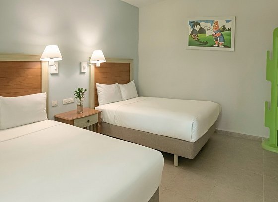Iberostar Waves Punta Cana - Wohnbeispiel Premium Room (Zimmercodierungen DB1, DBP, D7M & DBD)