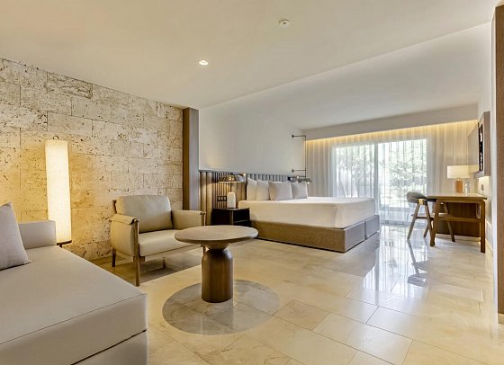 Family Selection at Grand Palladium Select Bávaro - Wohnbeispiel Superior Junior Suite Private Pool (Zimmercodierung J1P)