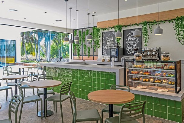 Tropical Deluxe Princess