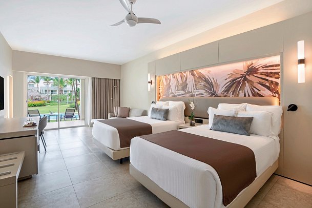 Breathless Punta Cana Resort & Spa - Wbsp. Xhale Club & Allure Junior Suite Swim Up (Zimmercodierung J1Q)