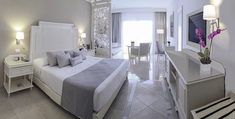 Bahia Principe Fantasia Punta Cana - Wohnbeispiel Junior Suite Deluxe (Zimmercodierung JD1)