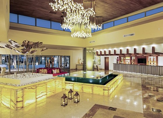 Dreams Onyx Resort & Spa - Lobby
