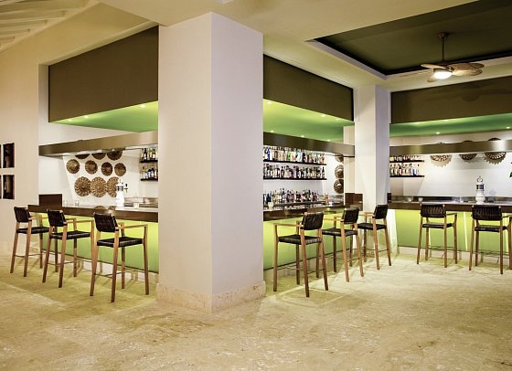 Dreams Onyx Resort & Spa