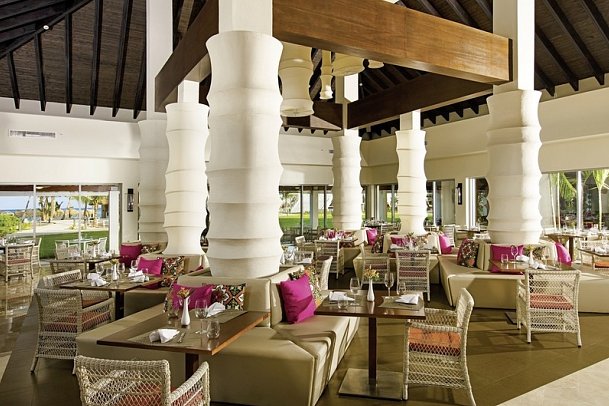 Dreams Onyx Resort & Spa - 