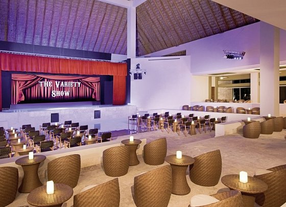 Dreams Onyx Resort & Spa - Theater