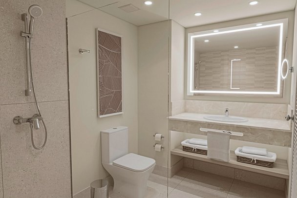 Wyndham Alltra Punta Cana