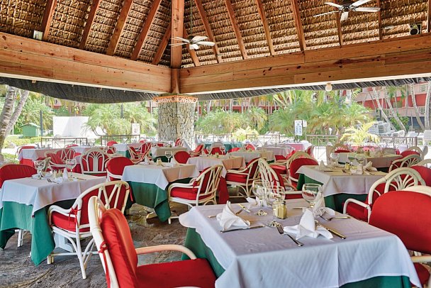 Coral Costa Caribe Beach Resort