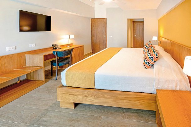 Coral Costa Caribe Beach Resort - Wohnbeispiel Superior Room (Zimmercodierung DS2)