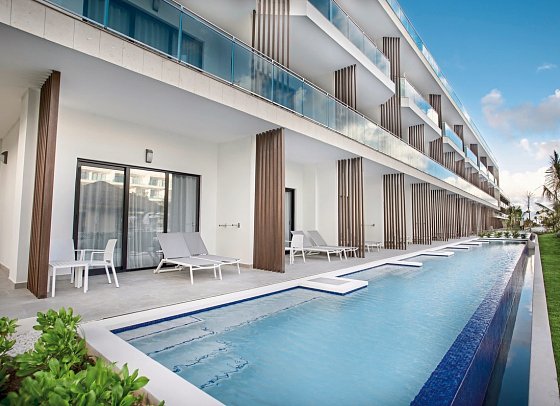 Serenade Punta Cana Beach & Spa Resort - Wohnbeispiel Luxury Swim Out (Zimmercodierung UUQ)