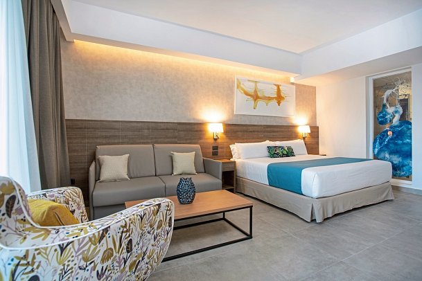 Serenade Punta Cana Beach & Spa Resort - Wohnbeispiel Premium Suite Preferred Club (Zimmercodierung UUM)