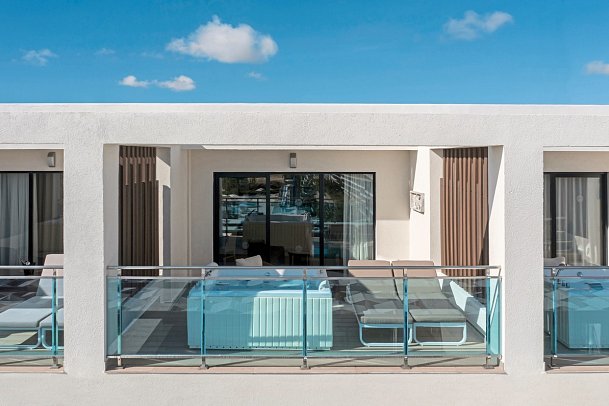 Serenade Punta Cana Beach & Spa Resort - Wbsp. Premium Suite Preferred Club Outdoor Jacuzzi (Zimmercodierung WM2)