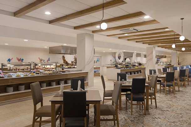 Serenade Punta Cana Beach & Spa Resort