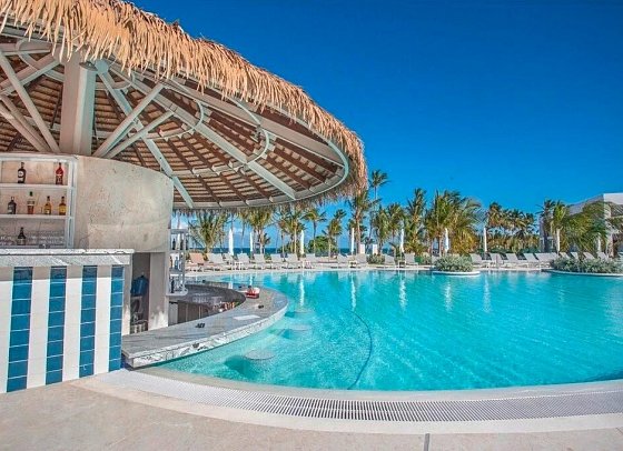 Serenade Caribe Club Family Beach Resort