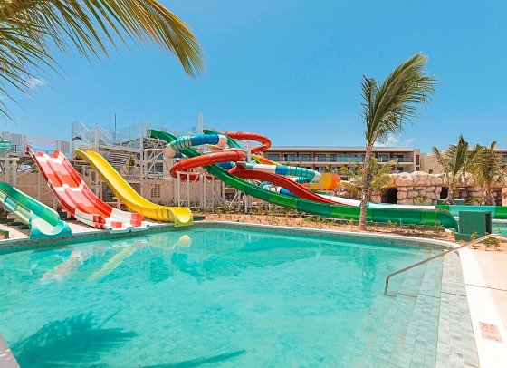 Serenade Caribe Club Family Beach Resort