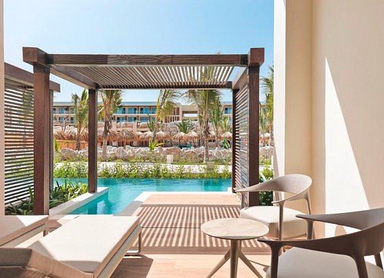 Serenade Caribe Club Family Beach Resort - Wohnbeispiel Luxury Swim Out (Zimmercodierung UUQ)