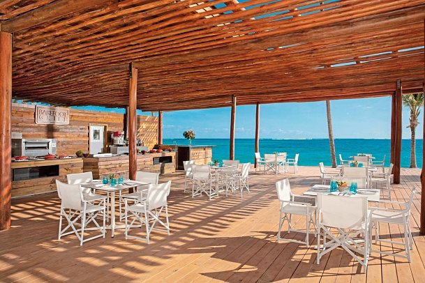 Dreams Flora Resort & Spa