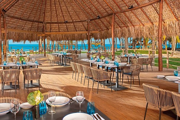 Dreams Flora Resort & Spa