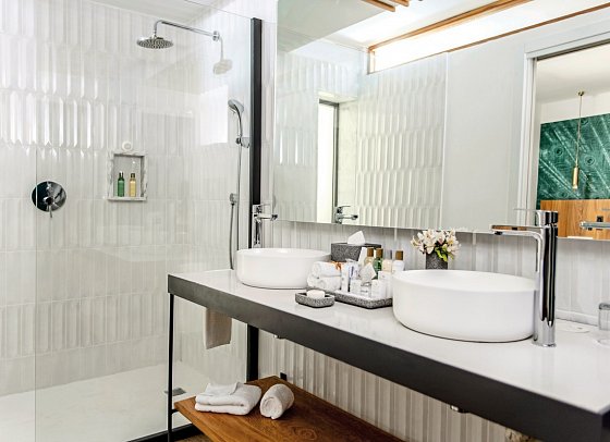 Dreams Flora Resort & Spa - Beispiel Bad Junior Suite (Zimmercodierungen JB1, JB3, J1M, J2M, J1P, J1Q & J2Q)